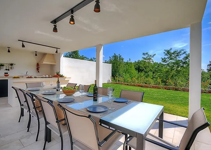 Onyx For 12 People Near Porec With 65 Private Pool And Jacuzzi Villa Visnjan