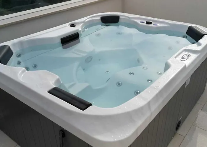 Onyx For 12 People Near Porec With 65 Private Pool And Jacuzzi * Visnjan