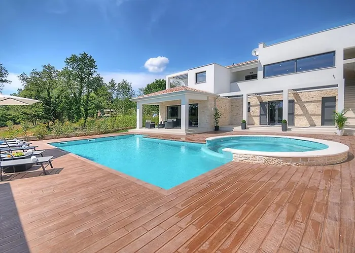 Onyx For 12 People Near Porec With 65 Private Pool And Jacuzzi